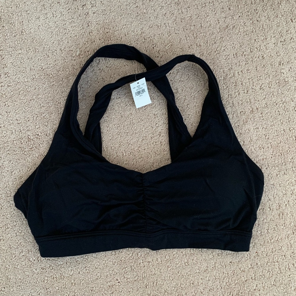 NWT. aerie offline sports bra